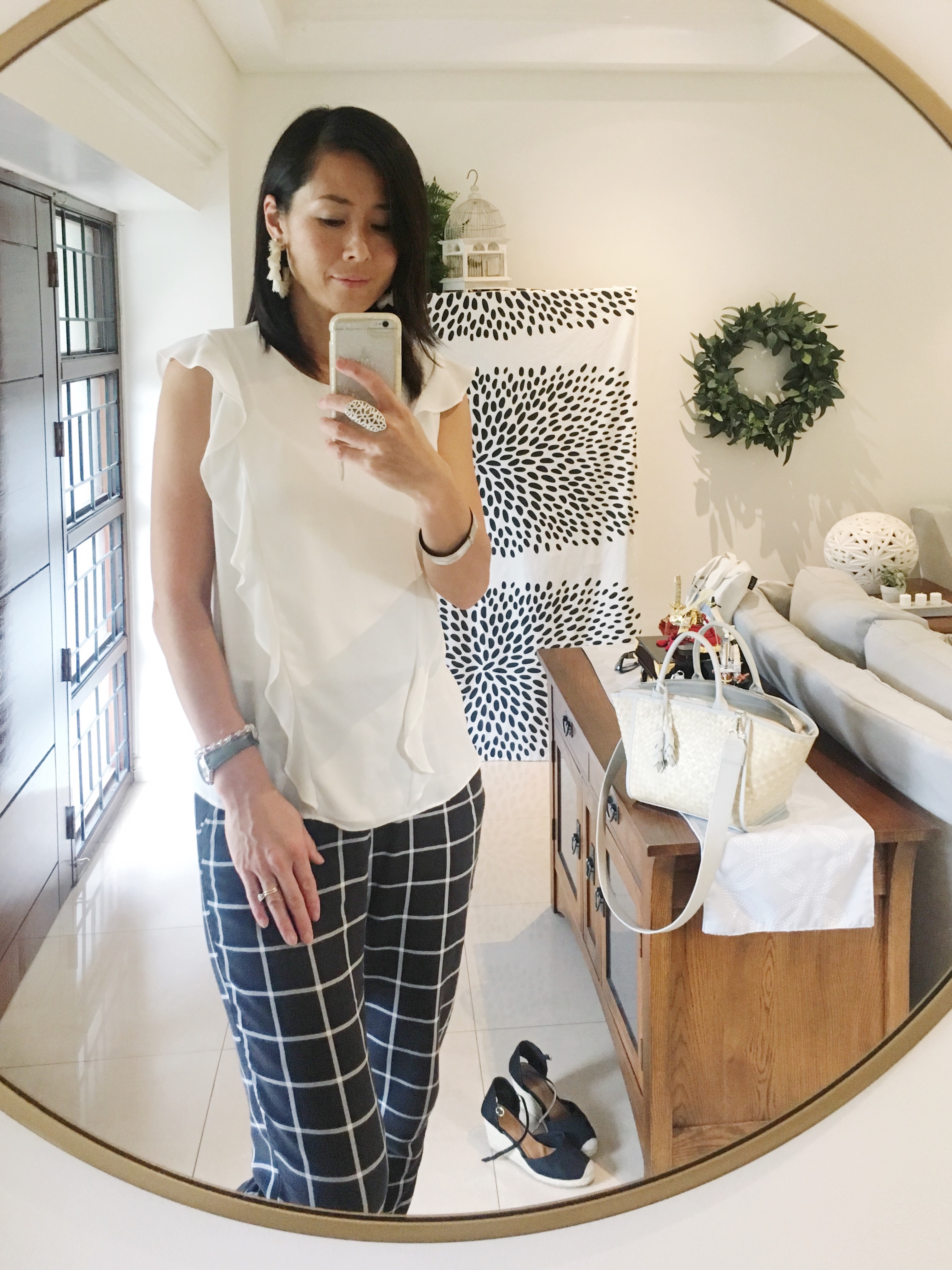 Casual Everyday Outfits for Moms